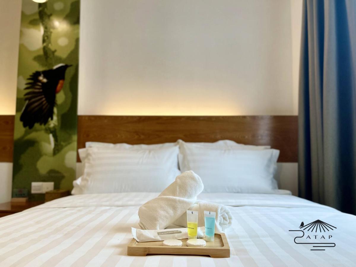 Atap Hotel 3*
